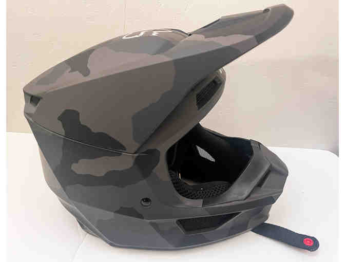 Youth Fox Racing Helmet - Photo 2