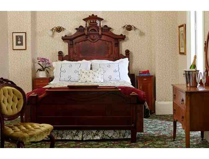 CA - Little River - Dennens Victorian Farmhouse - One Night Getaway