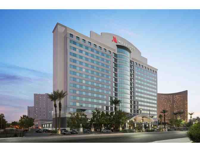 2 Night Complimentary Stay at the Las Vegas Marriott + Complimentary parking - Photo 1