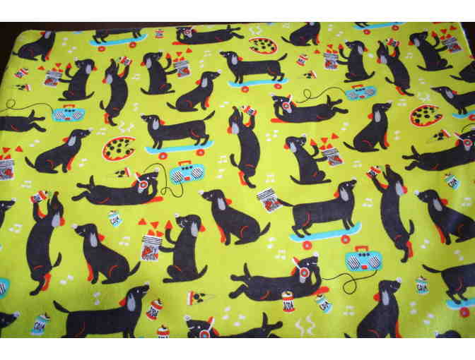 100% Cotton Flannel Blanket - Party Doxies