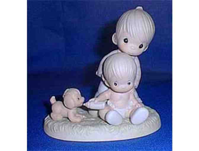Precious Moments Baby's First Pet Figurine (Suspended)