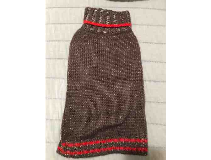 Grey pet sweater with red piping - size SMALL