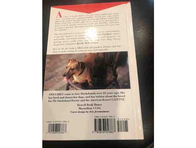 Owners Guide to a Happy Healthy Pet - The Dachshund Book