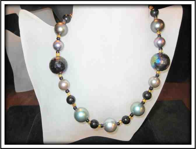 #40:  1/KIND GEMSTONE NECKLACE