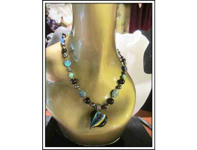 #22:  1/KIND GEMSTONE NECKLACE