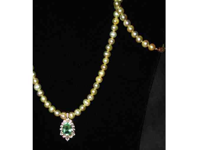 1 BEAUTIFUL RARE FLOURITE/DIAMOND ENHANCER W/PISTACHIO PEARLS AND MATCHING PEARL BRACELET!