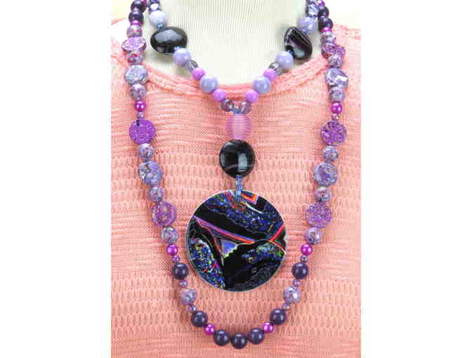 1/Kind Necklace w/Art Pendant and Semi Precious Gems! #721