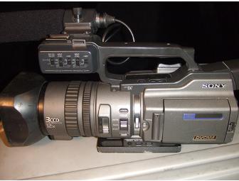 Used Sony DSR-PD150 DVCAM 3CCD Camcorder PD-150 (2 of 4)