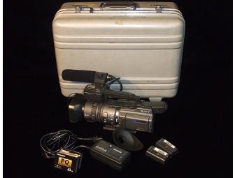 Used Sony DSR-PD150 DVCAM 3CCD Camcorder PD-150 (2 of 4)
