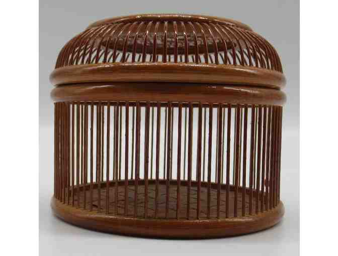 Round Wicker Basket with Lid