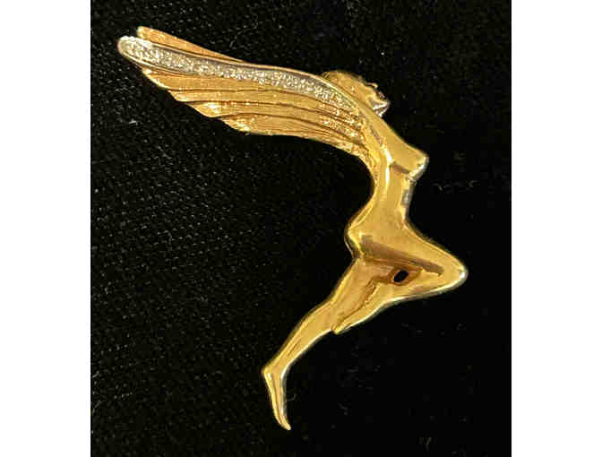 Winged Nymph Art Deco 14k Gold Brooch