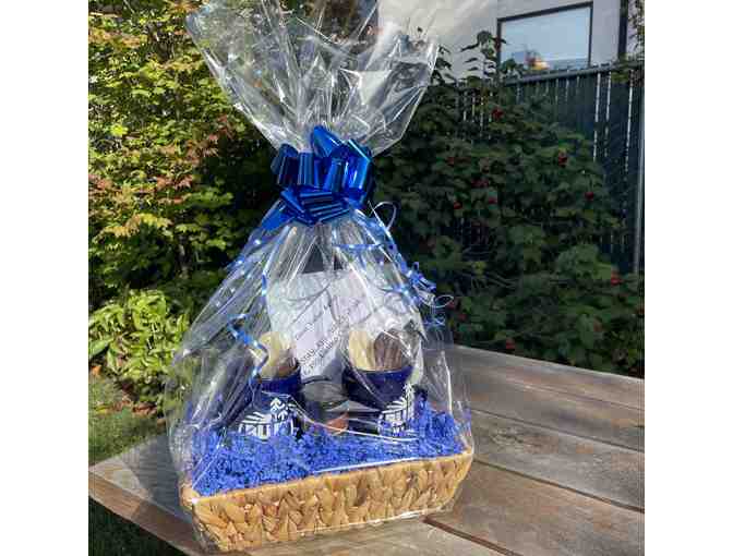 Blue Lake Casino & Hotel Gift Basket ($400 Value)