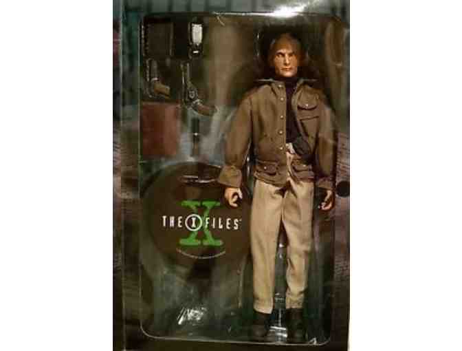 Set of 6 X Files Collectibles by Sideshow Collectibles