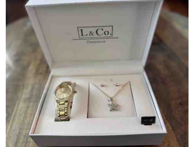 Twinning with My Bestie