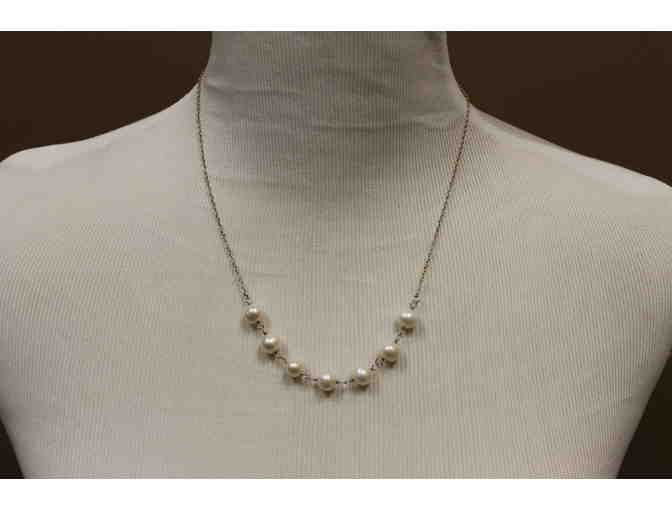 Back Porch Mercantile pearl necklace
