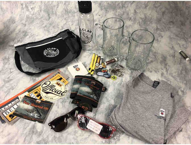 Bigfoot Beer Drinking Club Basket