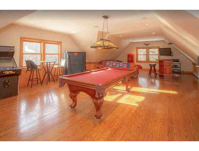 Rental_Two Night Stay in Modern Vermont Luxury Home