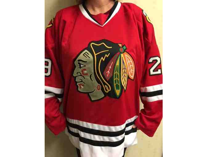 Bryan Bickell Autographed Black Blackhawks Jersey (COA Sticker)