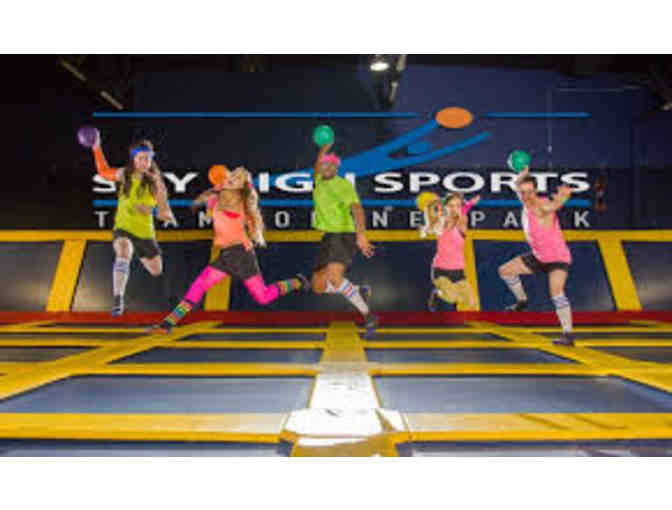 4 1-Hour Jump Passes for Sky High Sports