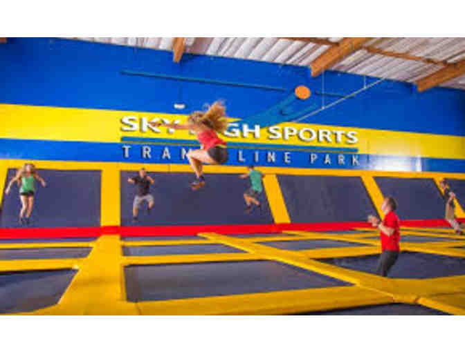 4 1-Hour Jump Passes for Sky High Sports