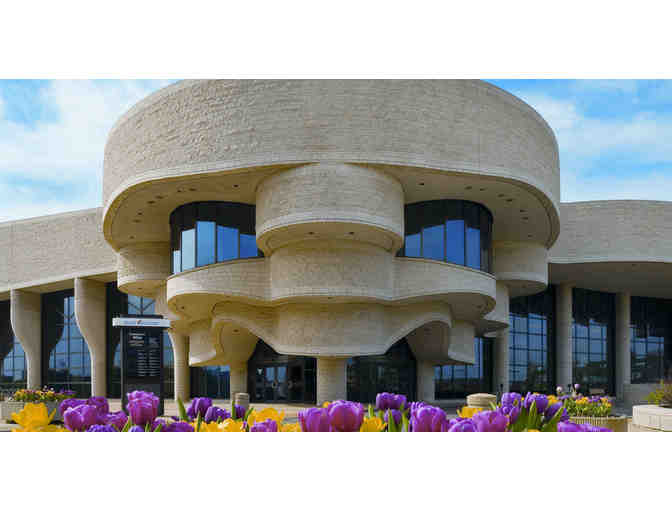 Individual Admission to the Canadian History Museum