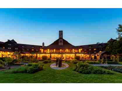 1-Night Stay at Fairmont Le Chateau Montebello