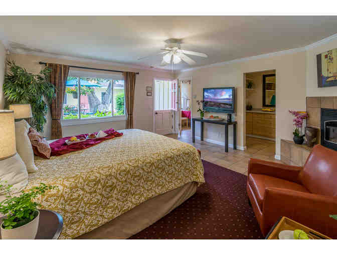 Santa Barbara, CA - Beach House Inn - One night in a king studio for 2