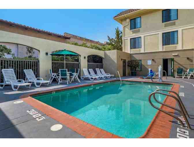 Morgan Hill, CA - Comfort Inn and Suites - 2 Night Stay in a King or Double Bed Room