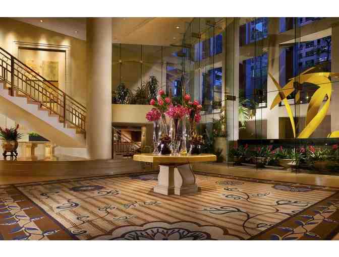 Los Angeles, CA - Omni Los Angeles Hotel at California Plaza - 1 nt stay in a deluxe room