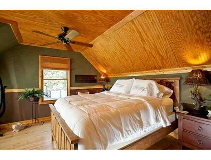 2 Weekday Nights at 'Timber Oaks B & B' South of Fort Worth!  Heavenly Country Retreat!