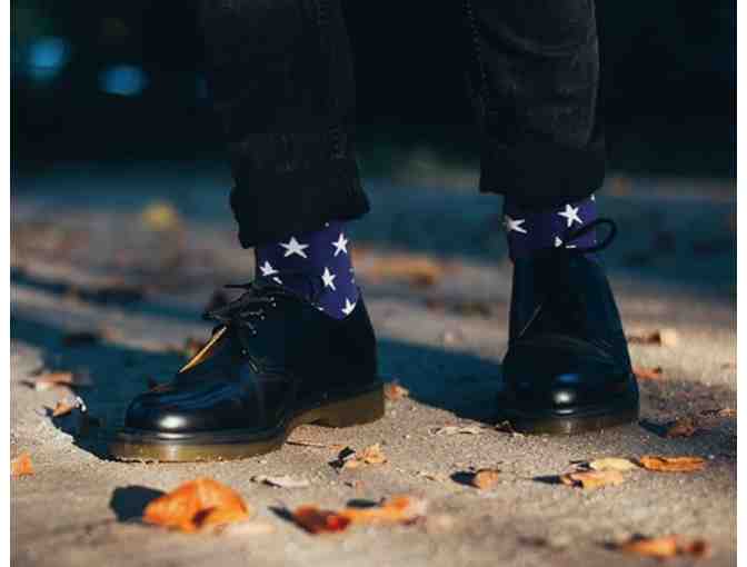 3 Pairs of American Flag Socks: Men's 9-12