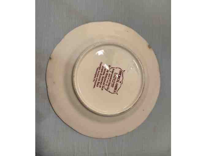 Vintage Patriotic Plates