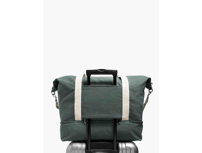 Lo & Sons Catalina Deluxe Weekender Bag