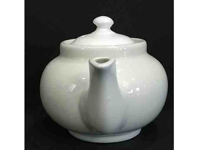Hall Boston Ivory Teapot w/white lid