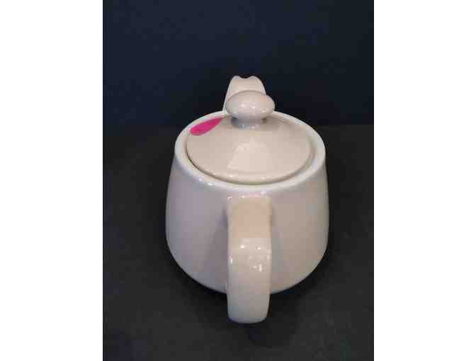 Hall China Flesh No-Drip Teapot w/Lid