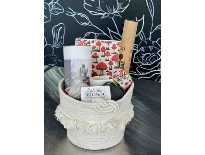 D+G Blooms- Gift Basket!
