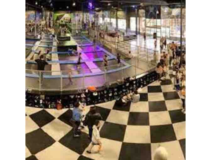 Sky Zone Thousand Oaks- 6 Passes!