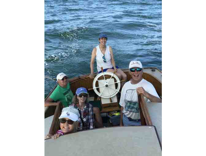 A Daysail on the Waters of Martha's Vineyard