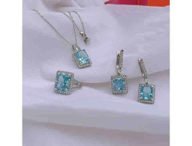 Beachfront Mexico Resort + Dazzling Aquamarine Jewelry Set