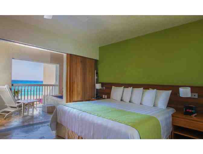 Los Cabos or Puerto Vallarta 5-Night Stay at Four-Star Beachfront Resort - Photo 4