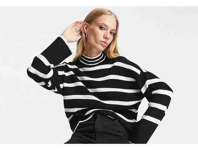 'ONLY' BRAND HIGH NECK SWEATER IN BLACK AND WHITE STRIPE - WOMEN'S EXTRA LARG