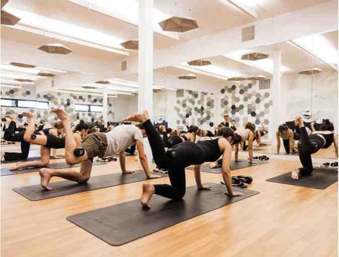 Find Your Bliss: 1-Month Membership to Asteya Collective (Yoga & Fitness)