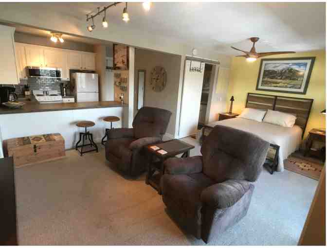 Condo in Sun Valley, Idaho - sleeps 2, Amazing Remodel - 4 nights, arrange w/owners