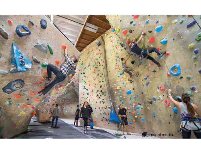 Hangar 18 Rock Climbing Gym Memberships