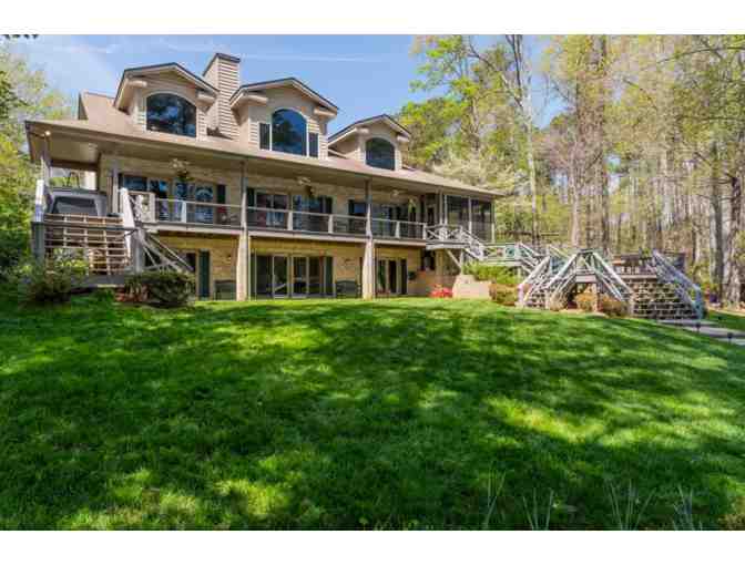 Lake Gaston Vacation Home: Off-Season Weekend Escape