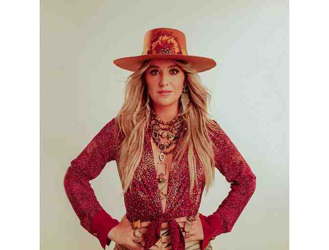 VIP Tickets/Meet & Greet with Lainey Wilson - Photo 1