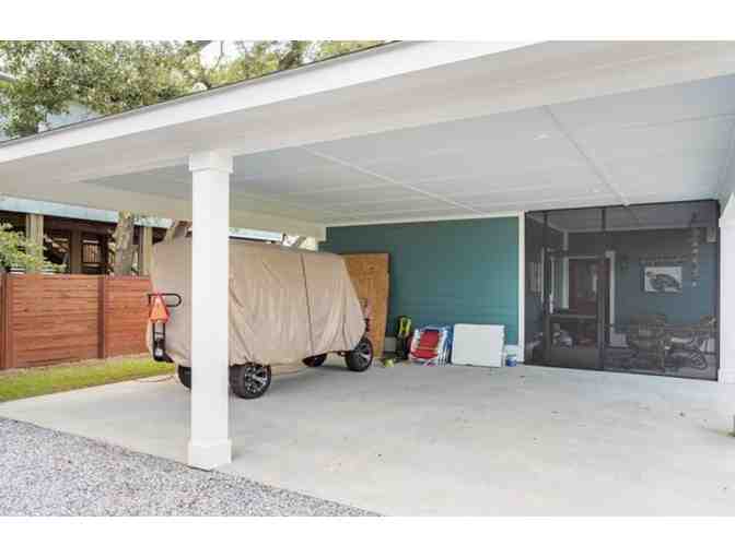 'Big Blue' Beach Bungalow Getaway in Waveland, MS