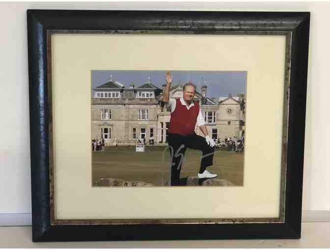 Jack Nicklaus autographed 8x10 framed photo. Goodbye to St. Andrews.