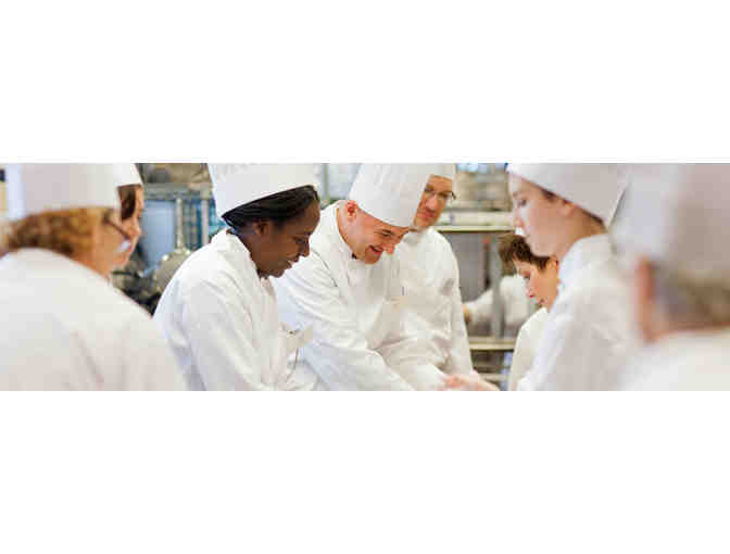 Food Enthusiast Class for Two at The Culinary Institute of America (NEW YORK)