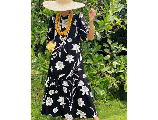APPAREL: Vintage-Inspired Muumuu Dress by [KI-ELE]